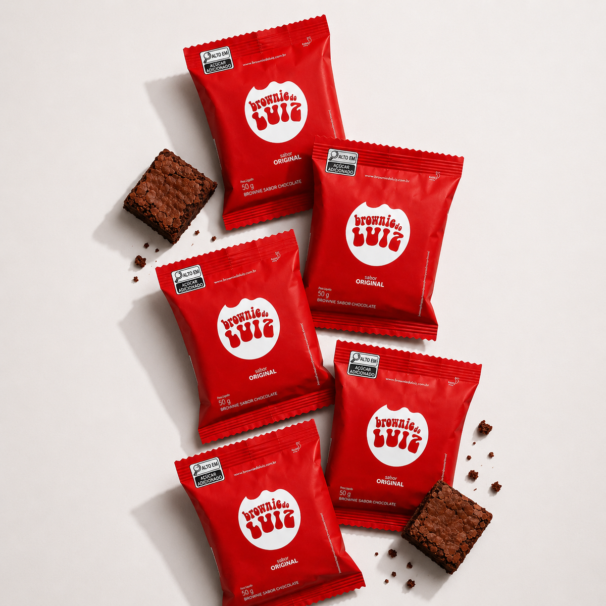 Cinco brownies originais do Brownie do Luiz em embalagens individuais de 50 g